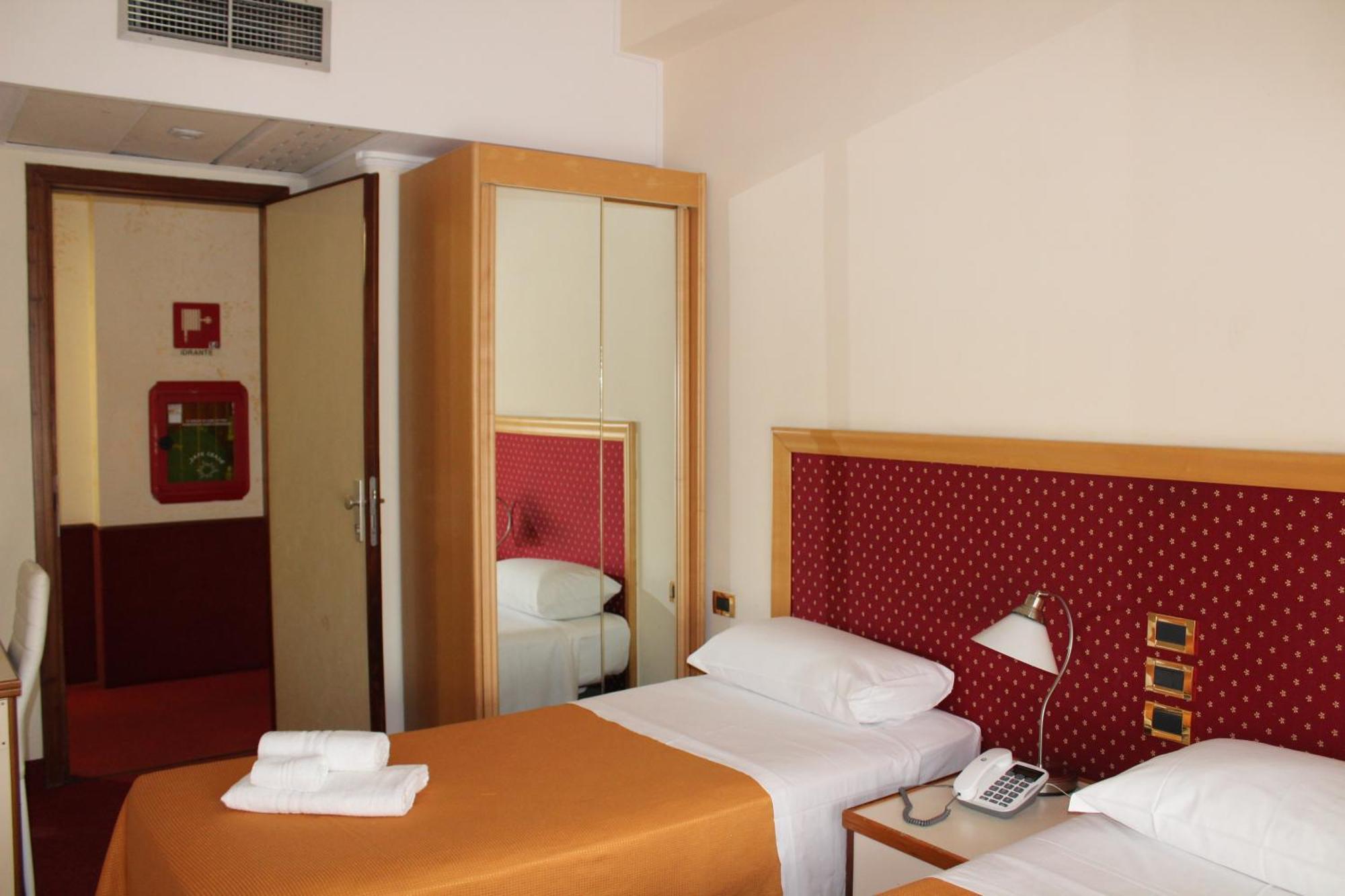 Hotel Palace Masoanri's Reggio di Calabria Exterior foto
