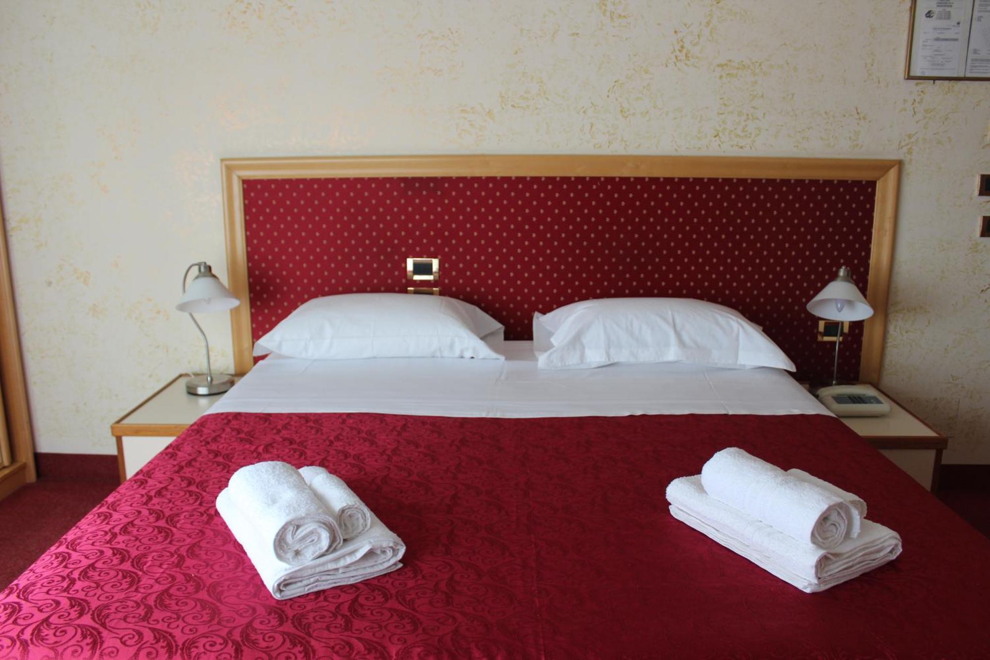 Hotel Palace Masoanri's Reggio di Calabria Exterior foto