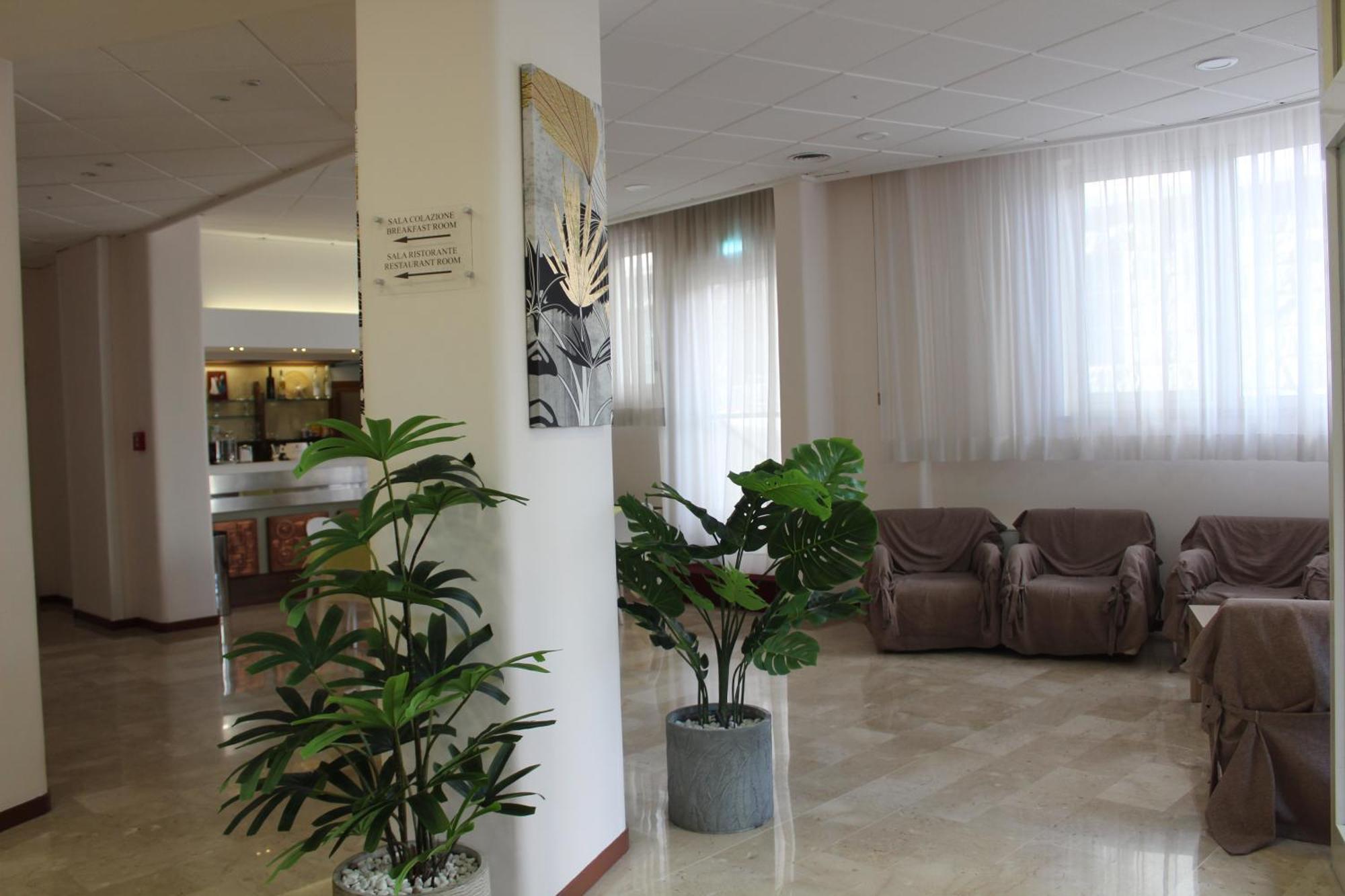 Hotel Palace Masoanri's Reggio di Calabria Exterior foto