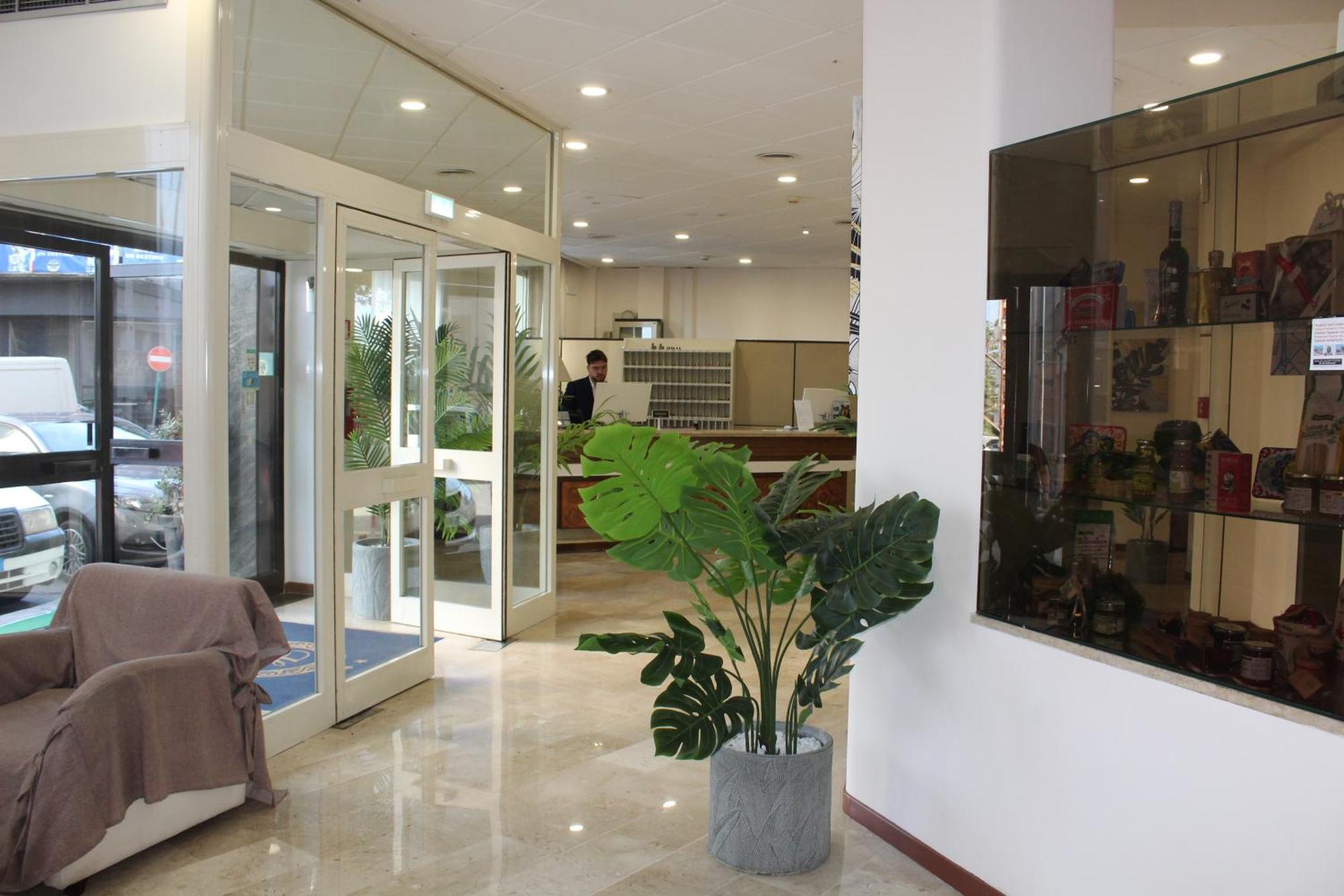 Hotel Palace Masoanri's Reggio di Calabria Exterior foto