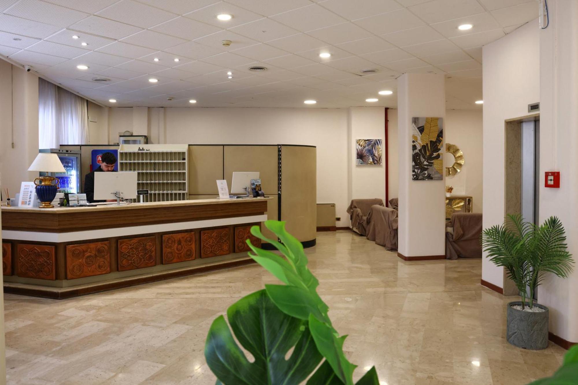 Hotel Palace Masoanri's Reggio di Calabria Exterior foto